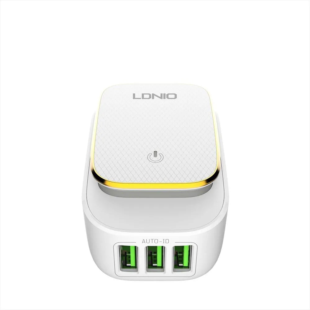 Cargador de 3 puertos USB 3.4A 17W lampara tactil led Auto